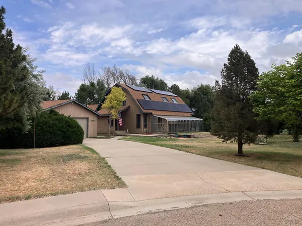 $330,000 | 700 Lois Lane, Rocky Ford, CO 81067