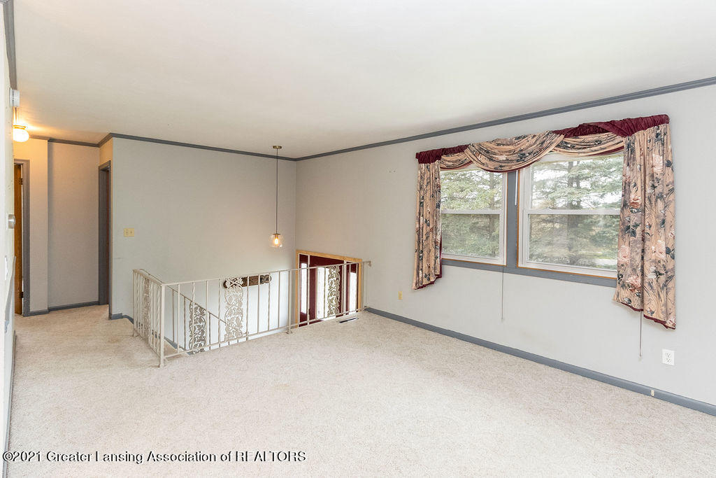 4352 Dobie Road Okemos, MI 48864 - Photo 6 of 34 Final-3