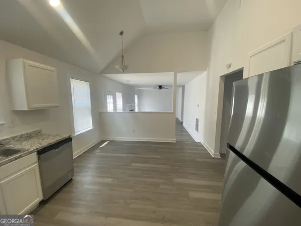 $1,795 | 2761 Rambling Way, Lithonia, GA 30058