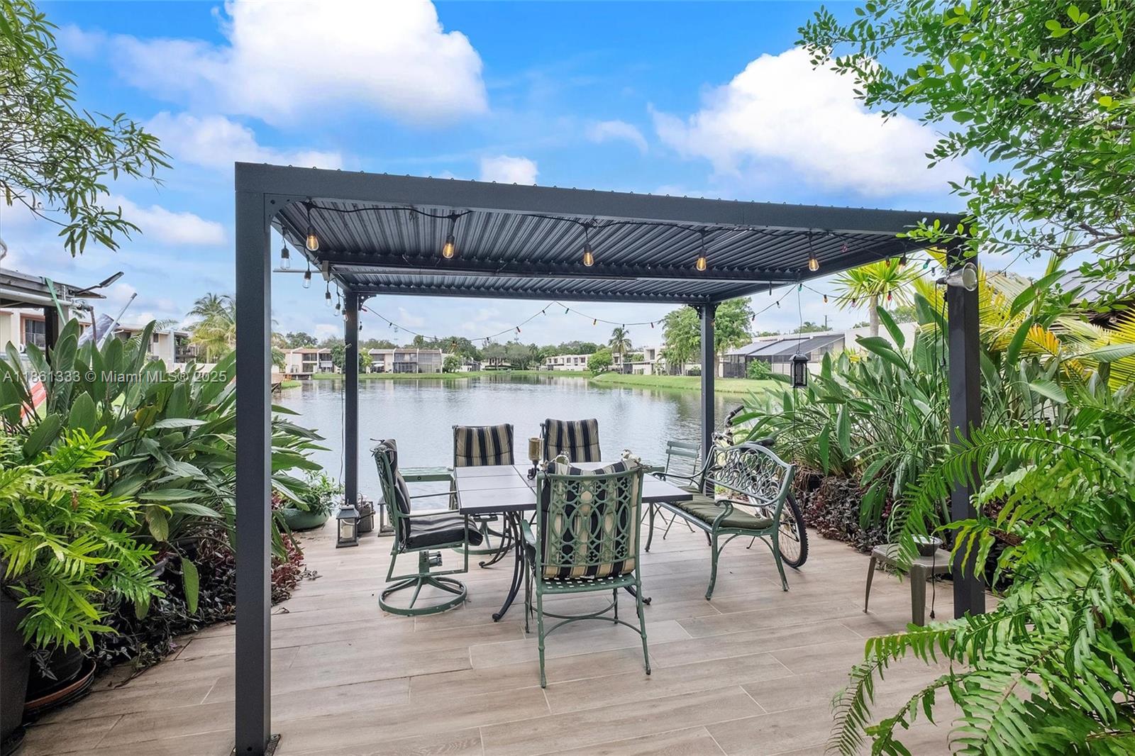 10409 Southwest 80th Street Miami, FL 33173 - Photo 2 of 35 a view of an outdoor space with furniture