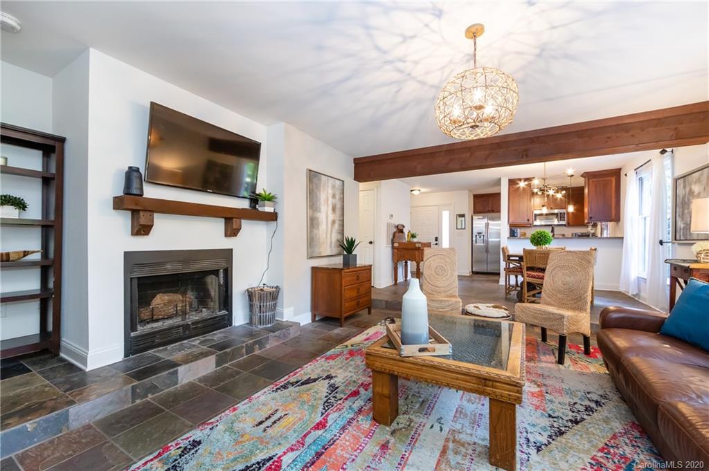 308 Queens Road, Unit 28 Charlotte, NC 28204 - Photo 12 of 28 Gallery Image 12