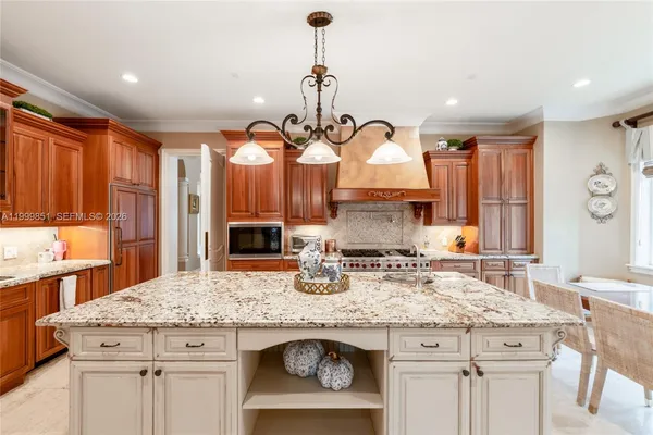 $5,950,000 | 12101 Moss Ranch Road, Pinecrest, FL 33156