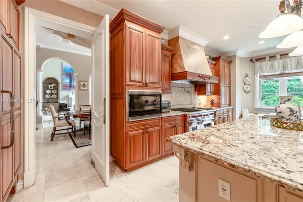 $5,950,000 | 12101 Moss Ranch Road, Pinecrest, FL 33156