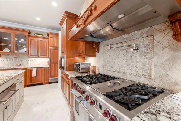 $5,950,000 | 12101 Moss Ranch Road, Pinecrest, FL 33156