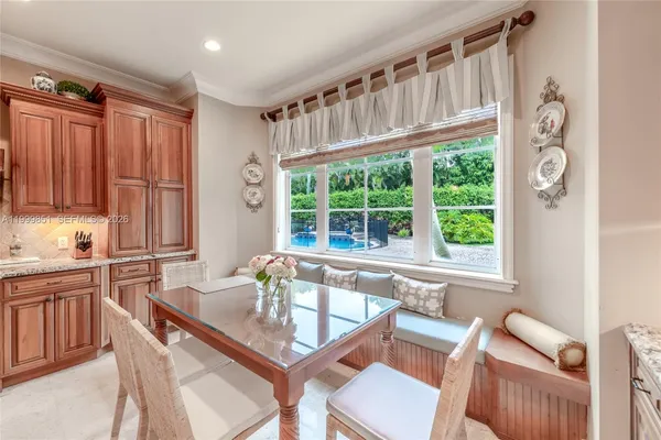 $5,950,000 | 12101 Moss Ranch Road, Pinecrest, FL 33156