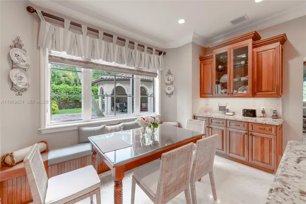 $5,950,000 | 12101 Moss Ranch Road, Pinecrest, FL 33156