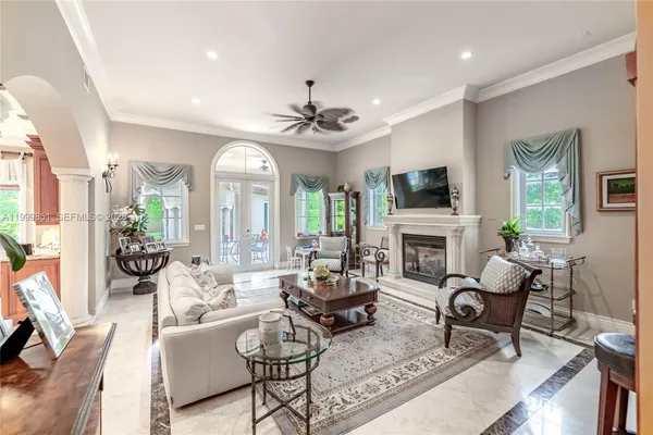 $5,950,000 | 12101 Moss Ranch Road, Pinecrest, FL 33156