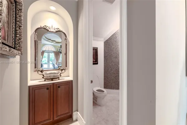 $5,950,000 | 12101 Moss Ranch Road, Pinecrest, FL 33156