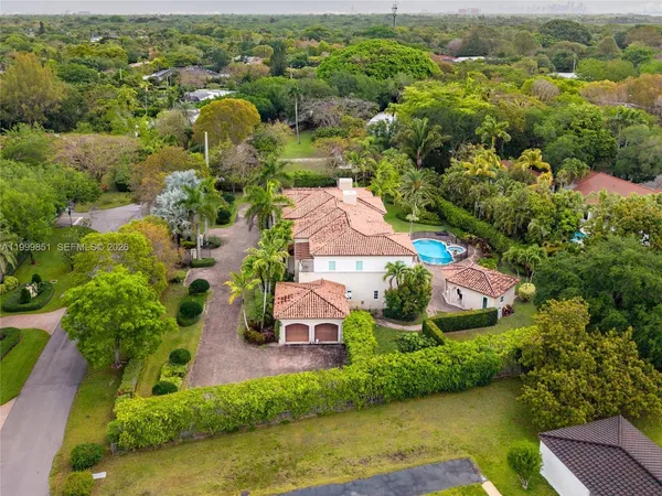 $5,950,000 | 12101 Moss Ranch Road, Pinecrest, FL 33156