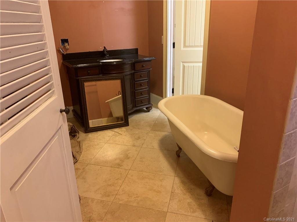592 Hickory Grove Church Road Columbus, NC 28722 - Photo 38 of 44 Gallery Image 38