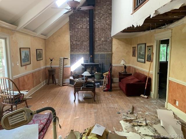 592 Hickory Grove Church Road Columbus, NC 28722 - Photo 6 of 44 Gallery Image 6
