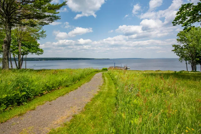 $1,625,000 | 155 Bayside Drive, Belfast, ME 04915