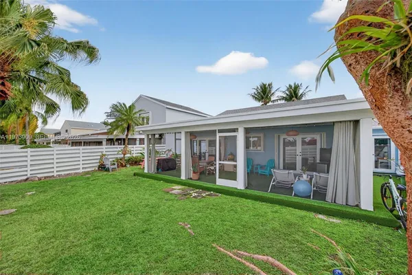 $3,990 | 14610 Southwest 145th Place, Miami, FL 33186