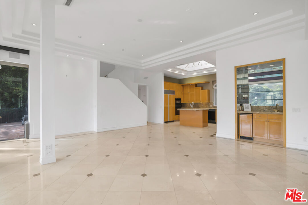 10557 Rocca Place Los Angeles, CA 90077 - Photo 22 of 52