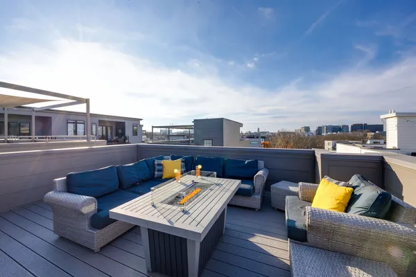 $5,995 | 1009 A 12th Avenue South, Nashville, TN 37203