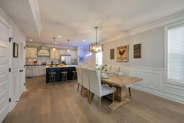 $5,995 | 1009 A 12th Avenue South, Nashville, TN 37203