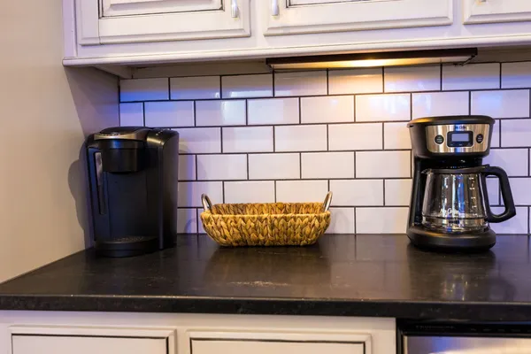 $5,995 | 1009 A 12th Avenue South, Nashville, TN 37203