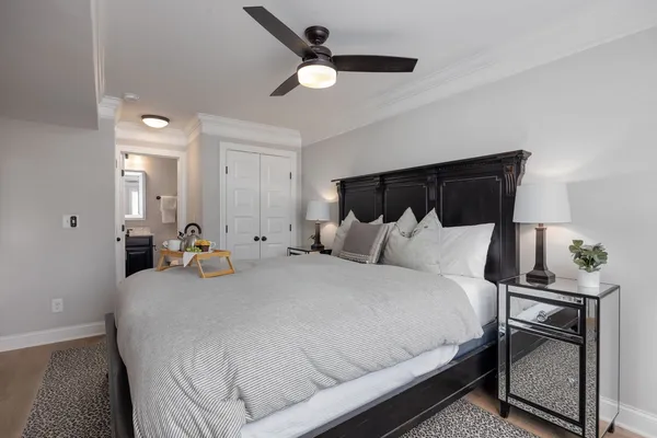 $5,995 | 1009 A 12th Avenue South, Nashville, TN 37203