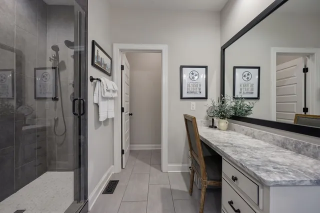 $5,995 | 1009 A 12th Avenue South, Nashville, TN 37203