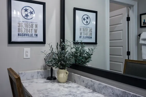 $5,995 | 1009 A 12th Avenue South, Nashville, TN 37203