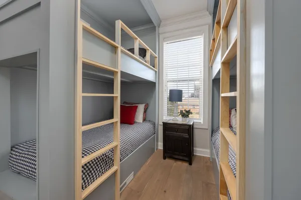 $5,995 | 1009 A 12th Avenue South, Nashville, TN 37203