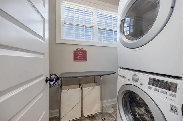 $5,995 | 1009 A 12th Avenue South, Nashville, TN 37203