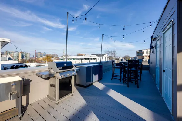 $5,995 | 1009 A 12th Avenue South, Nashville, TN 37203