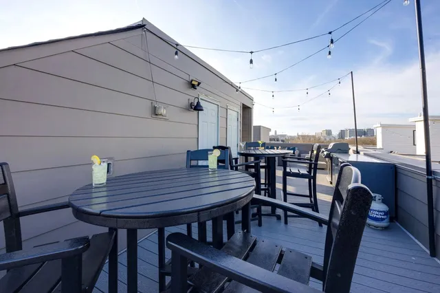 $5,995 | 1009 A 12th Avenue South, Nashville, TN 37203