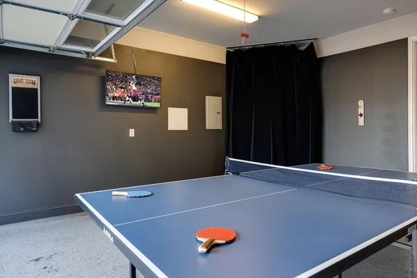 $5,995 | 1009 A 12th Avenue South, Nashville, TN 37203