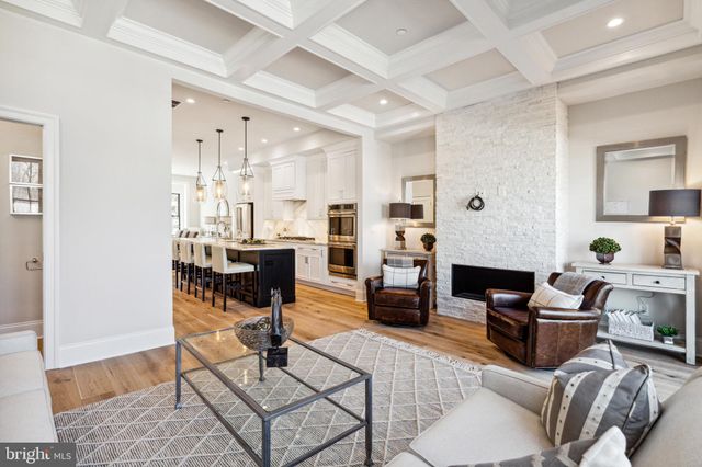 $1,199,990 | 206 B North Aberdeen Avenue, Wayne, PA 19087