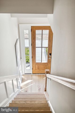 $1,199,990 | 206 B North Aberdeen Avenue, Wayne, PA 19087