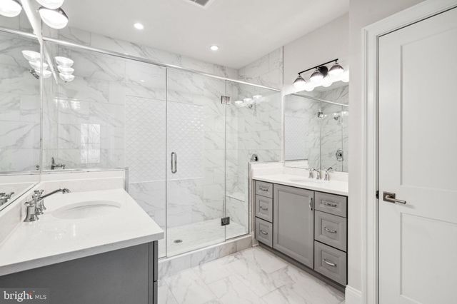 $1,199,990 | 206 B North Aberdeen Avenue, Wayne, PA 19087