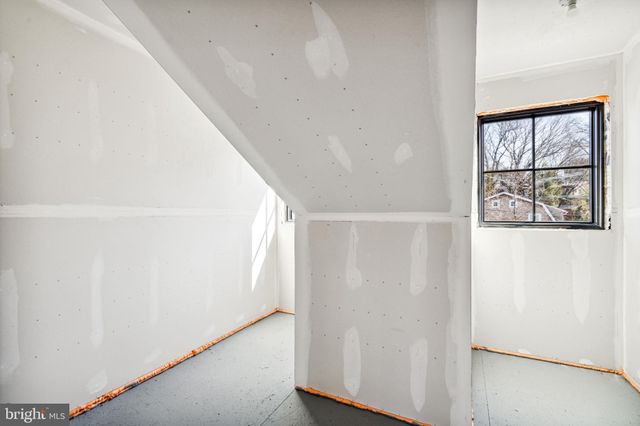 $1,199,990 | 206 B North Aberdeen Avenue, Wayne, PA 19087