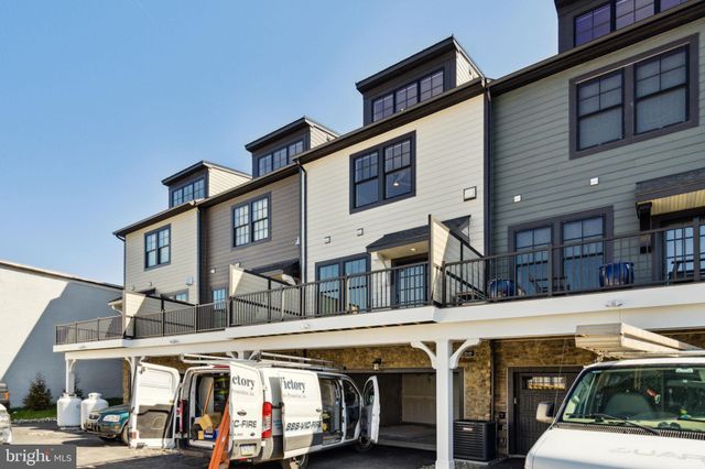 $1,199,990 | 206 B North Aberdeen Avenue, Wayne, PA 19087