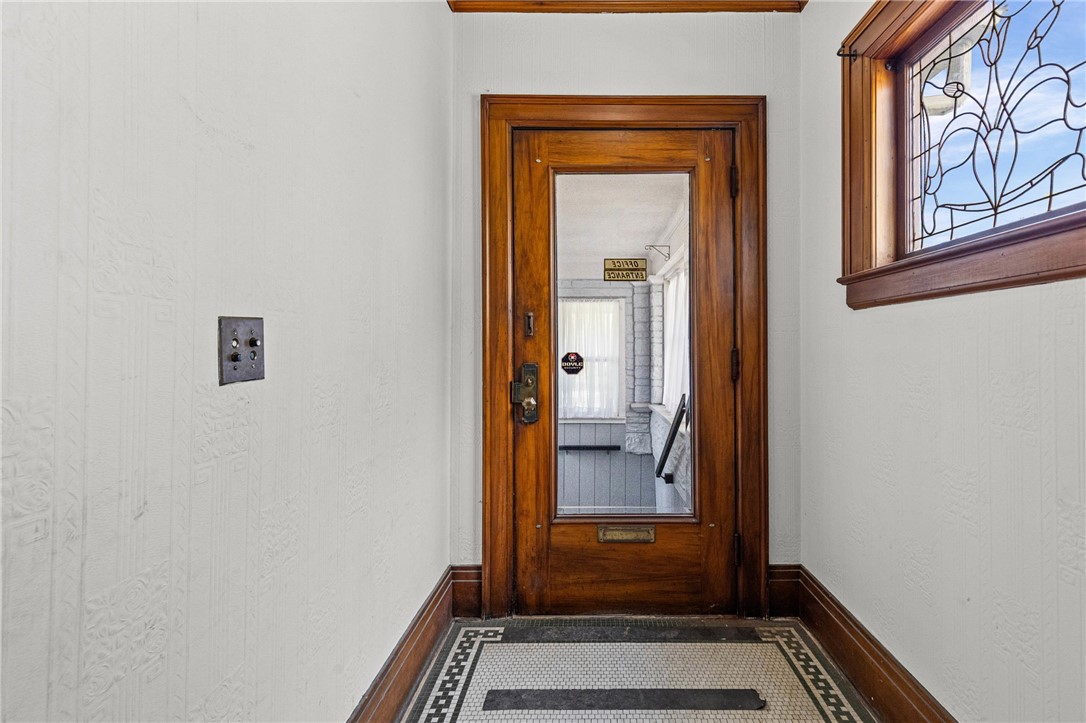 1583 East Main Street Rochester, NY 14609 - Photo 7 of 46