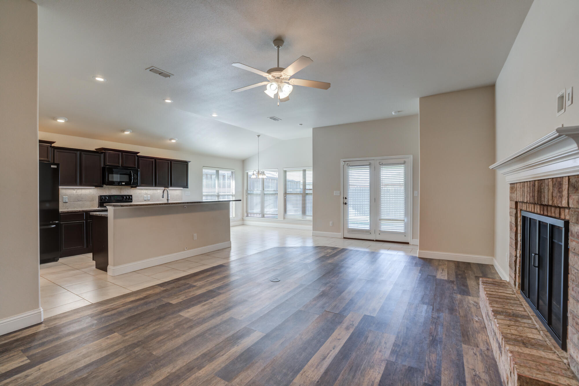 5502 113th Street Lubbock, TX 79424 - Photo 16 of 40 5502-113th-St_Lubbock-TX_12