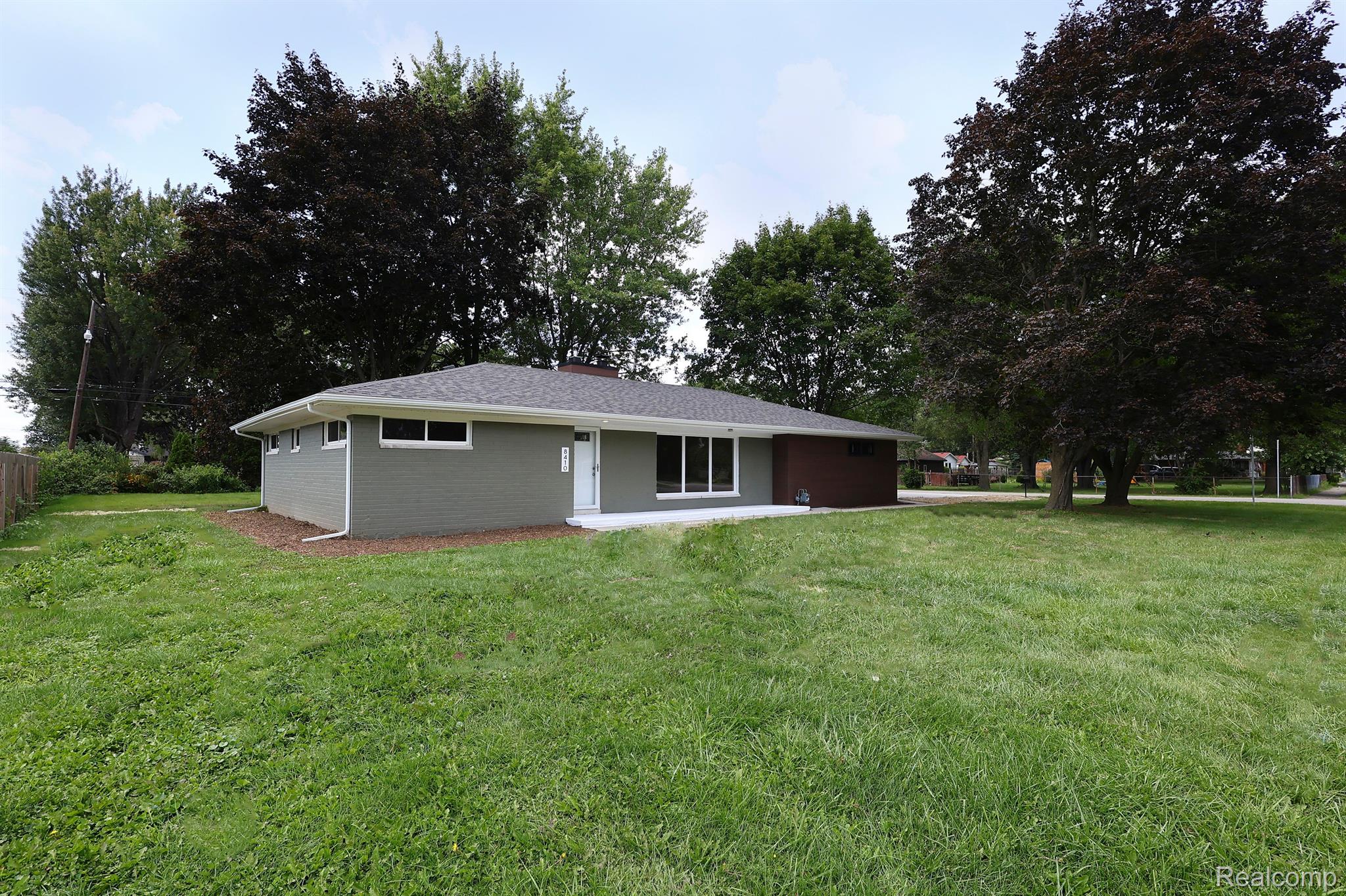 8410 Harding Street Taylor, MI 48180 - Photo 2 of 43 Gallery Image 2
