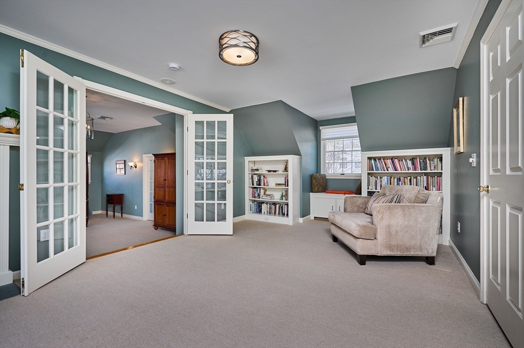 12 Teawaddle Lane Amherst, MA 01002 - Photo 23 of 42