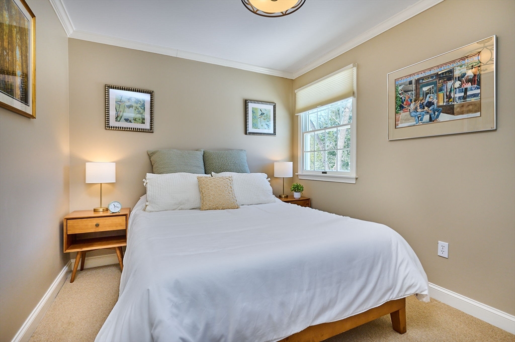 12 Teawaddle Lane Amherst, MA 01002 - Photo 32 of 42