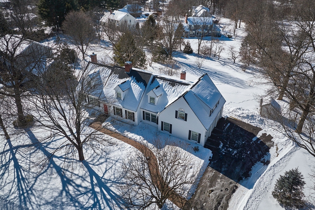 12 Teawaddle Lane Amherst, MA 01002 - Photo 38 of 42