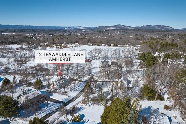 $950,000 | 12 Teawaddle Lane, Amherst, MA 01002