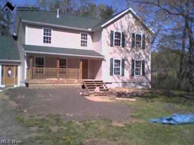 2212 River Road Willoughby, OH 44094 - Photo 1 of 1 Gallery Image 1