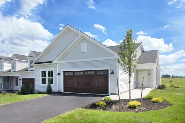 $657,900 | 3089 Pierce Brk Trail, Canandaigua Town, NY 14424