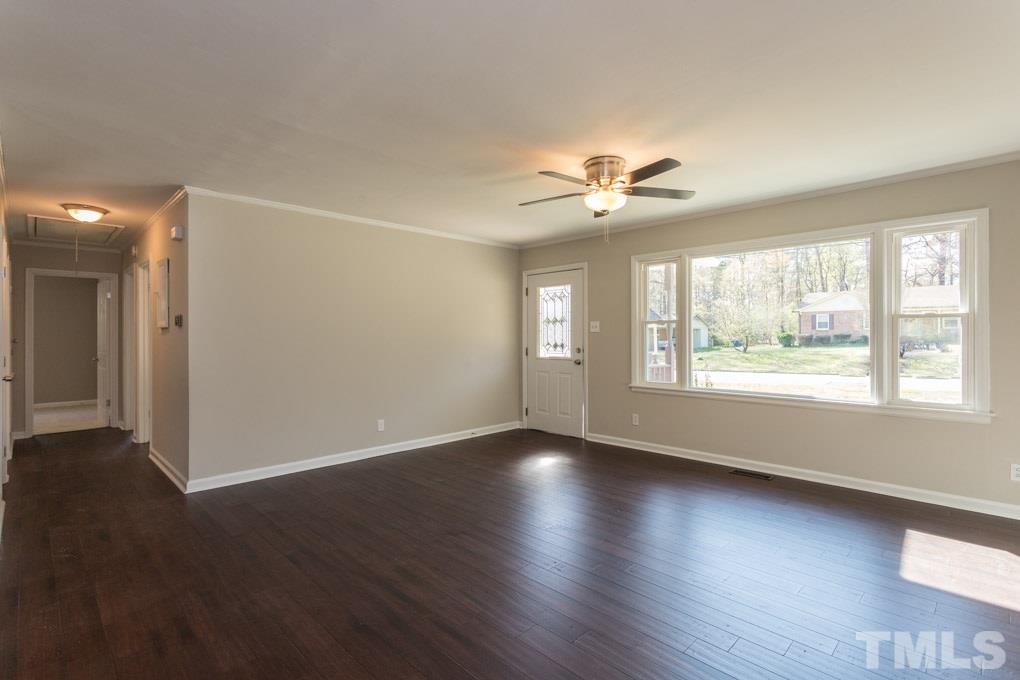 1217 Clinton Road Durham, NC 27703 - Photo 3 of 26 Gallery Image 3