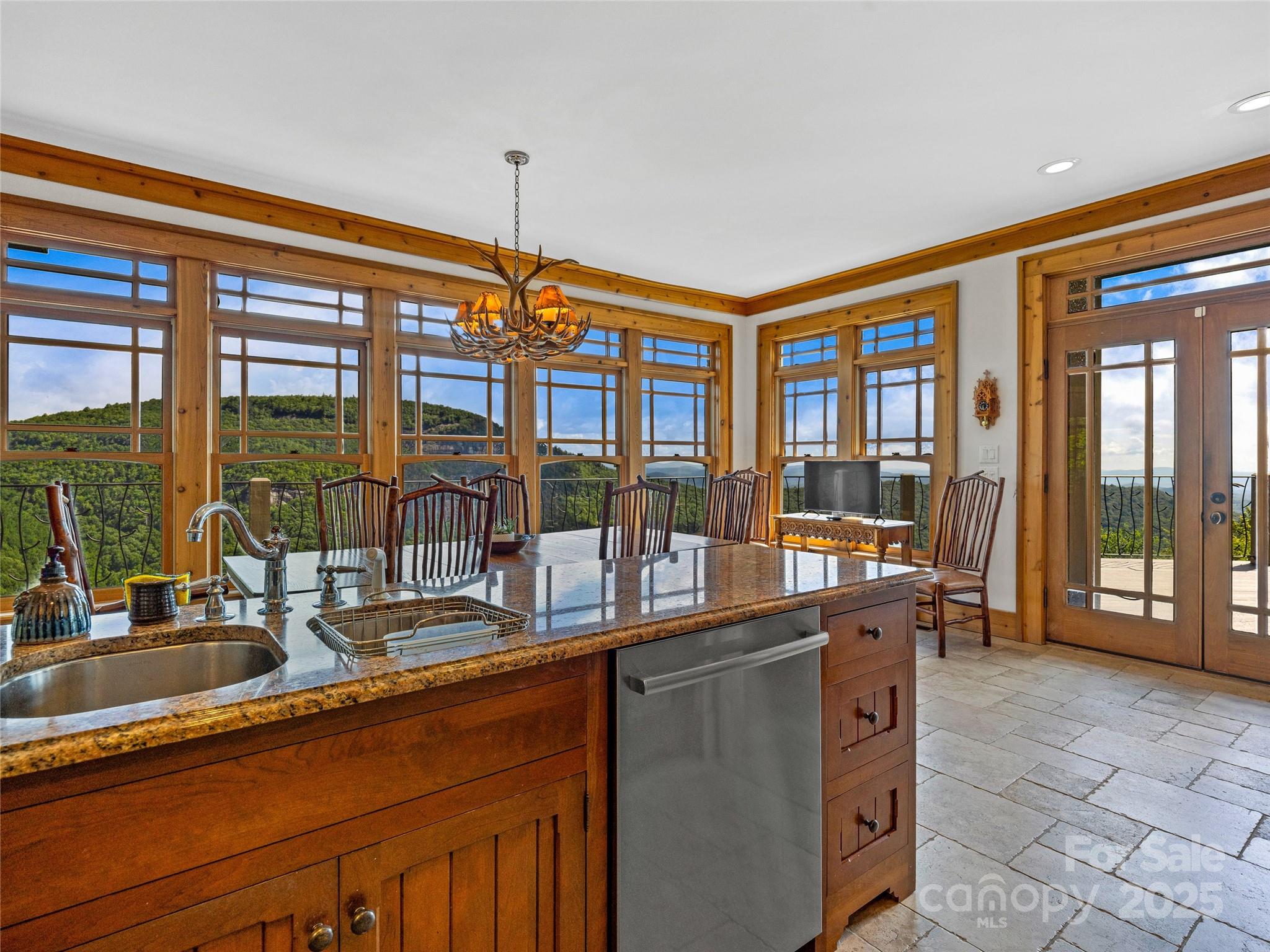 770 Mdw Rdg Drive Lake Toxaway, NC 28747 - Photo 15 of 48