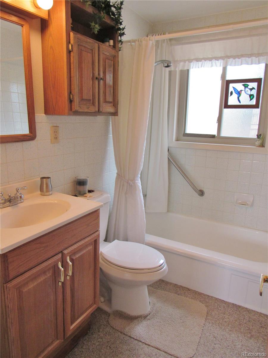 8611 Richard Road Denver, CO 80229 - Photo 11 of 26 Gallery Image 11