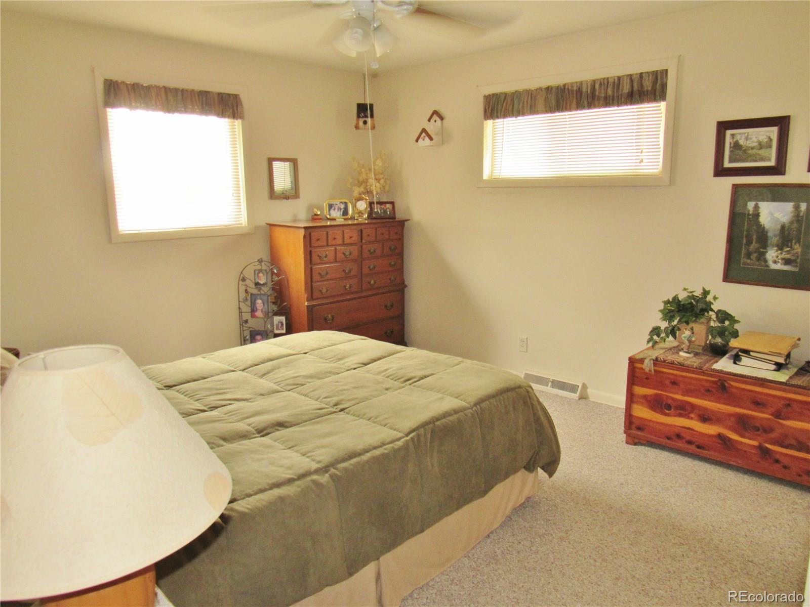 8611 Richard Road Denver, CO 80229 - Photo 9 of 26 Gallery Image 9