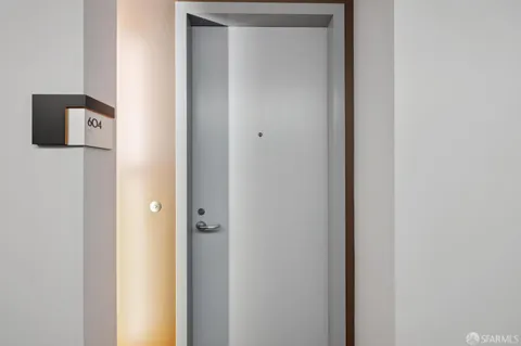 $828,000 | 300 Berry Street, Unit 604, San Francisco, CA 94158