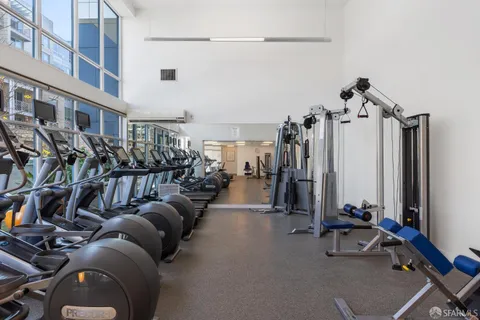 $828,000 | 300 Berry Street, Unit 604, San Francisco, CA 94158