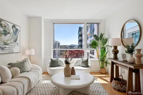 $828,000 | 300 Berry Street, Unit 604, San Francisco, CA 94158